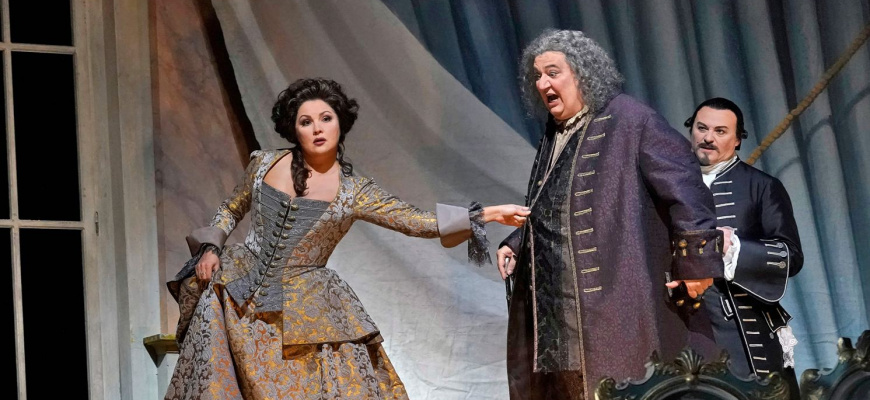 Adriana Lecouvreur (Met Opera) Opéra