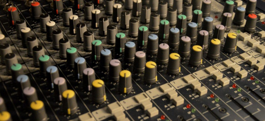 S'initier aux sonos des studios de répétition Atelier/Stage