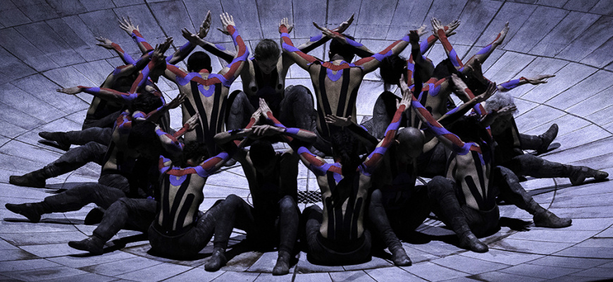 Omphalos / Damien Jalet Danse
