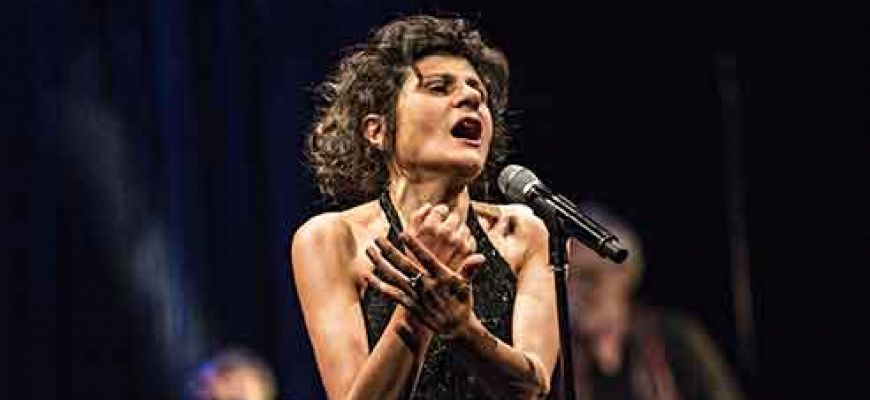 Al Atlal, chant pour ma mère Chanson