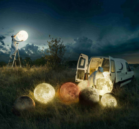 Image Visite d'exposition : Above and beyond  Photographie