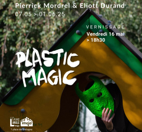 Image Plastic Magic Exposition collective