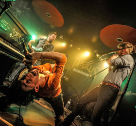 Les Trans présentent : Concert des familles Tankus the Henge